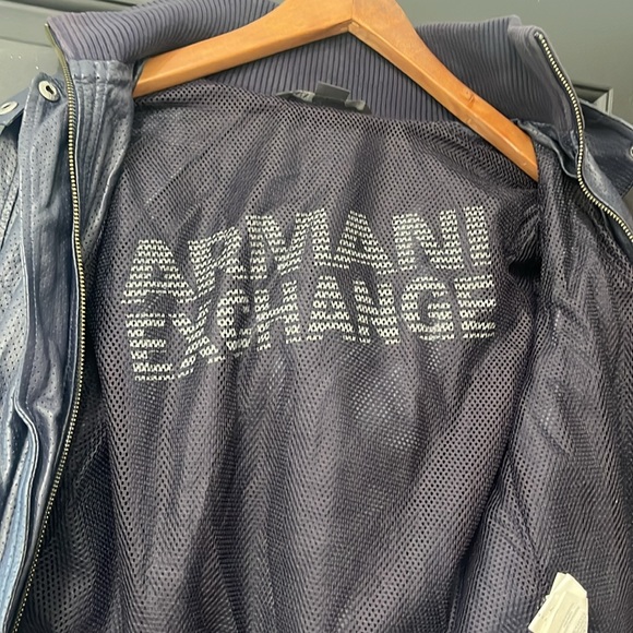 Great original style of Armani Exchange 2009 - Picture 3 of 8